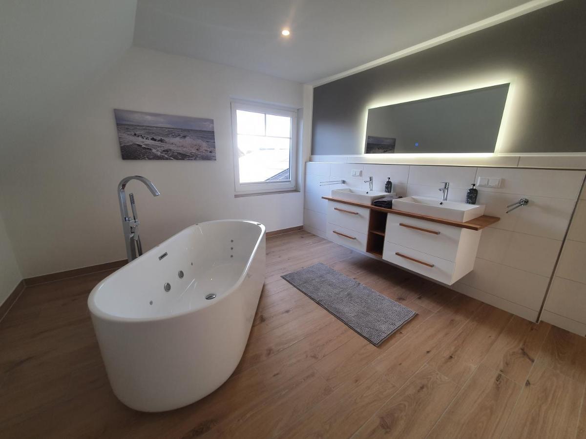Ferienhaus Meerblick Pellworm Esterno foto